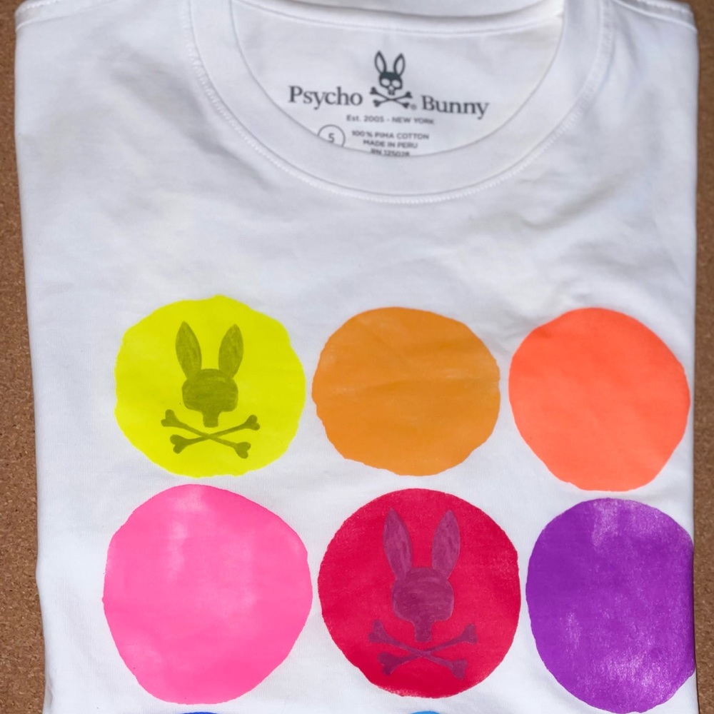 This is a brand new Psycho bunny shirt. Never worn.